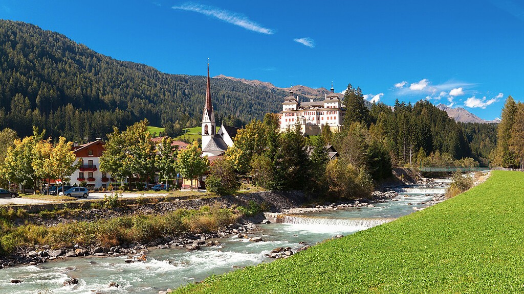 Escursione per famiglie a Castel Wolfsthurn a Mareta